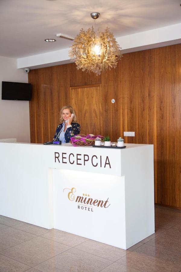 Hotel Eminent Stupava Exterior foto